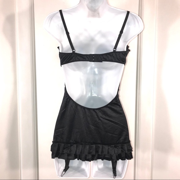 Black Ruffle Stretchy Garter Slip, size S/M - Picture 6 of 9